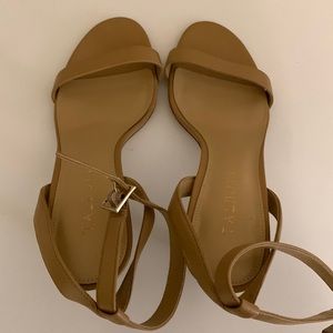 Talbots - Neude/natural sandals